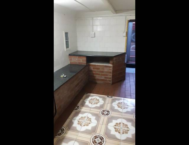 2 BEDROOM PROPERTY TO RENT IN UMBILO